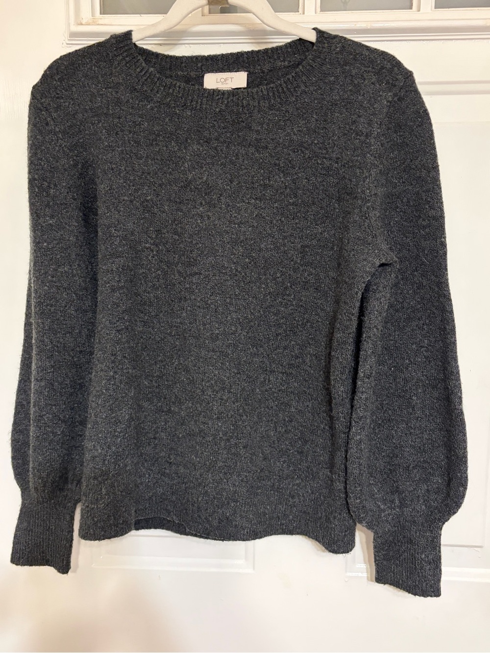 LOFT Outlet Womens Dark Gray Crewneck Sweater w/Voluminous Balloon Sleeves Small
